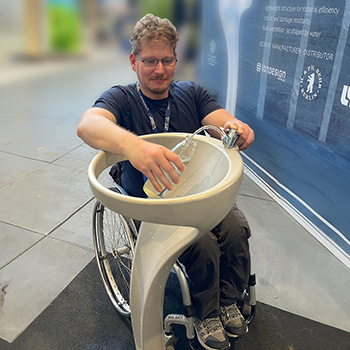 IONDESIGN drinking fountain wheelchair